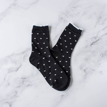 Always Lovely Scallop Socks