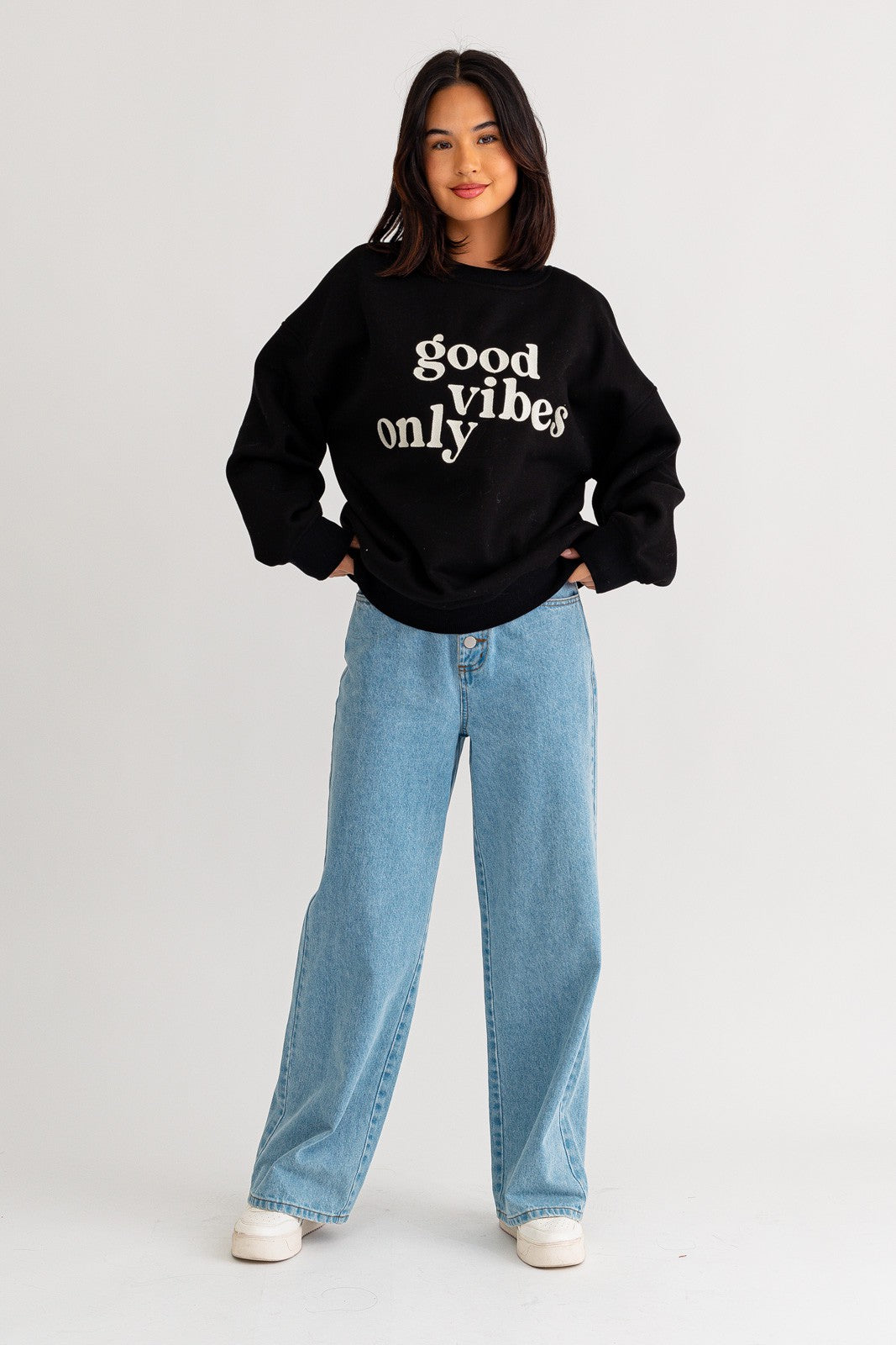 Good Vibes Only Embroidery Sweatshirt