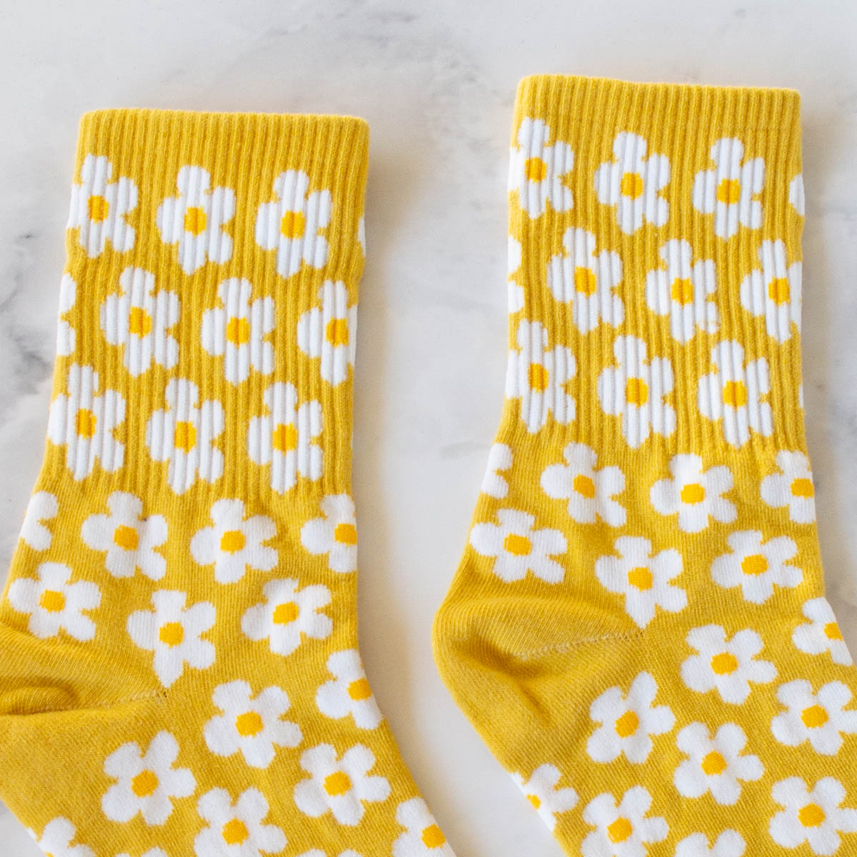 Full of Daisy Crew Socks