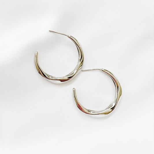 Jo Hoop Earrings