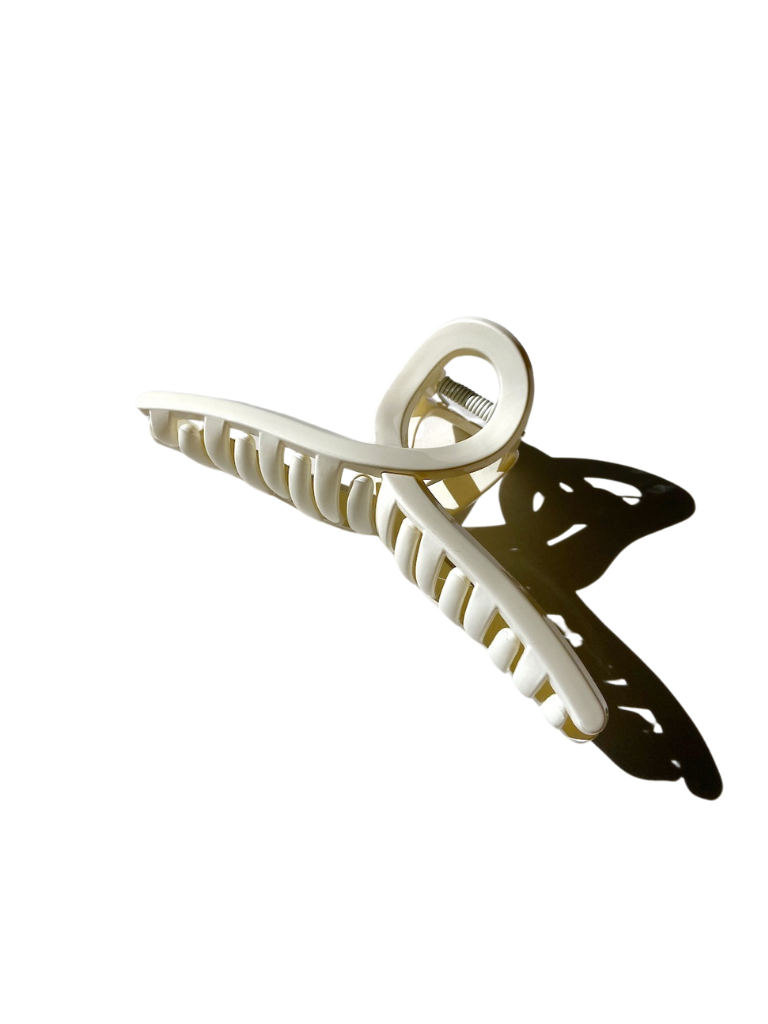 Big Looped Hair Claw Clip