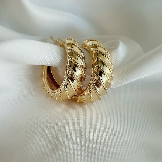 Cleo Croissant Hoops Earrings